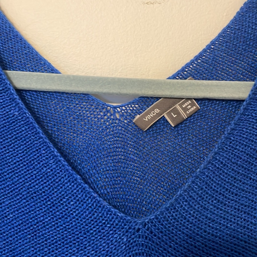 VINCE Linen V-Neck Sweater, Size Large - Picture 4 of 6